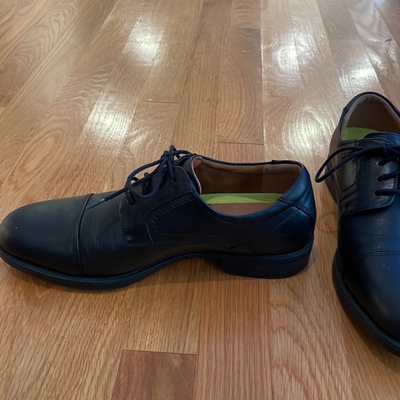 Florsheim Black Dress Shoes - Picture 7 of 7